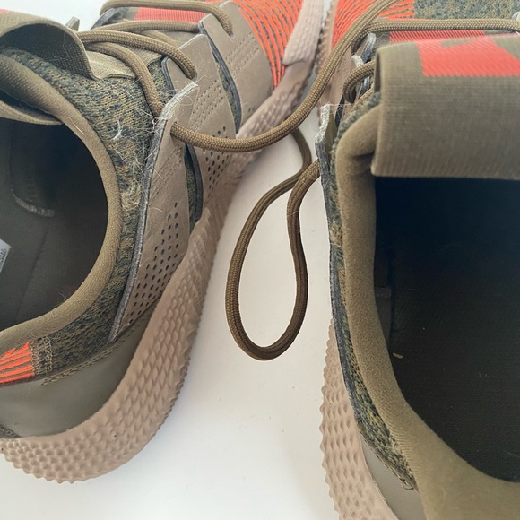 Adidas Shoes - Picture 4 of 4